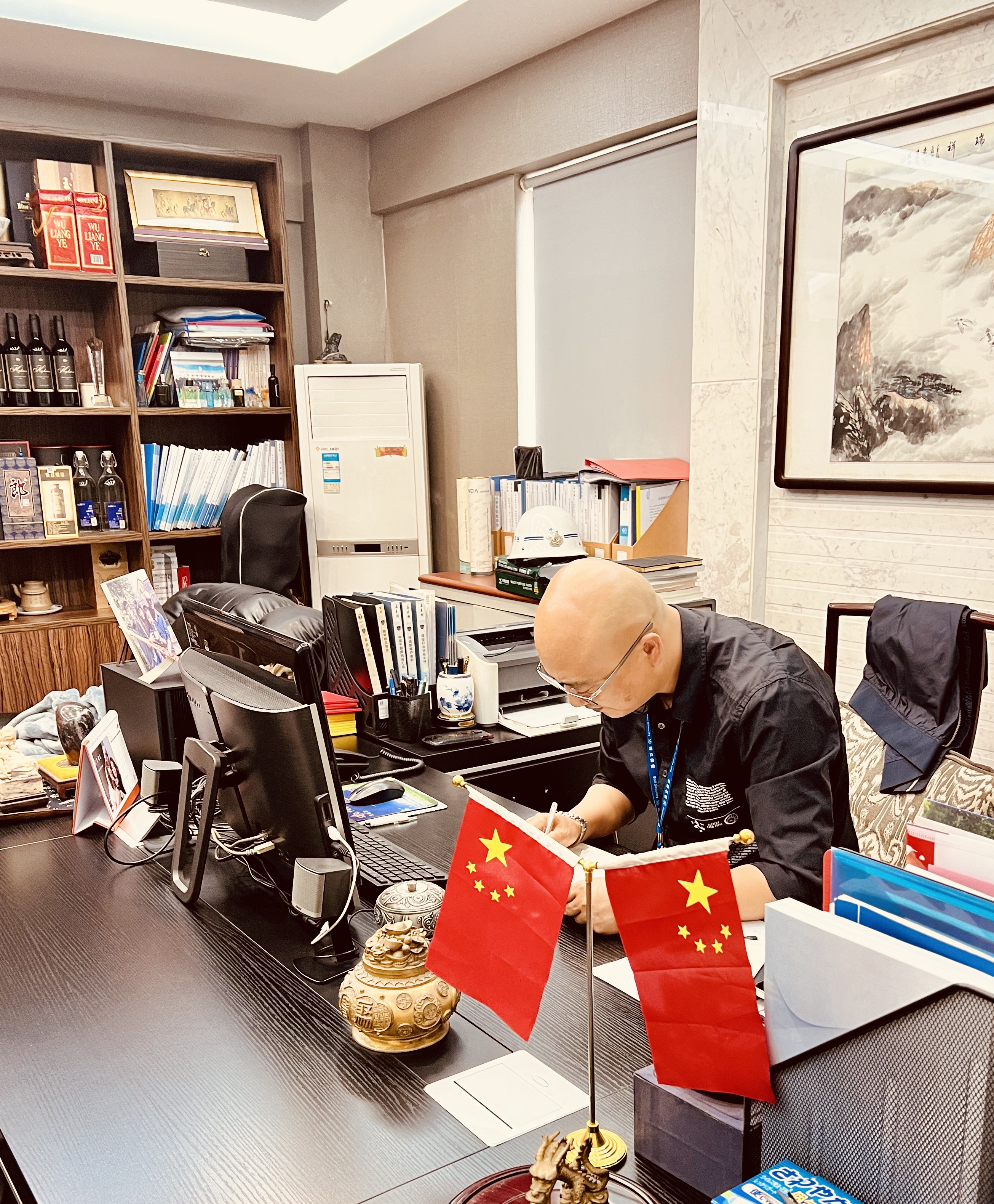 中青年党员在企业管理工作中要砥励“三气”